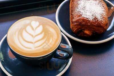 Súper Coffee & Food Store