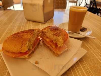 La Biznaga De Larios