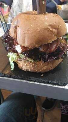 La Burmet (pacífico)