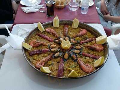 Paco's Bar Restaurante