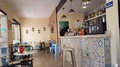 Cafetería Churrería La Rueda