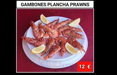 Los Frutales Sports Bar