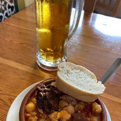 Bar Cafeteria El Castaño
