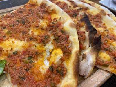 Estambul Grill Restaurante