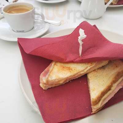 Saxo Snack Bar Marbella