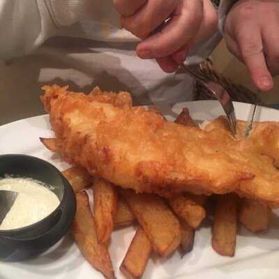 The Pint And Potato At Lills Lounge