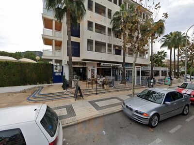 The Pint And Potato At Lills Lounge