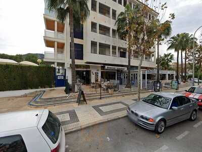 The Pint And Potato At Lills Lounge