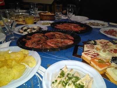 La Piscina Bar & Restaurant