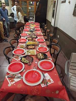 La Piscina Bar & Restaurant