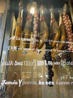 Cervecería Sants Beer