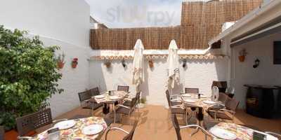 Los Cuñaos Taberna Tipica