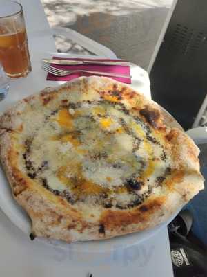 Via Napoli Ristorante Pizzeria