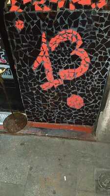 El Trece Rock Bar