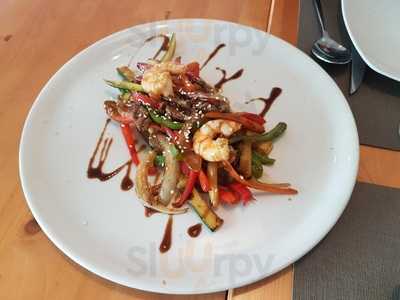 Bdgust Restaurant & Cocktail