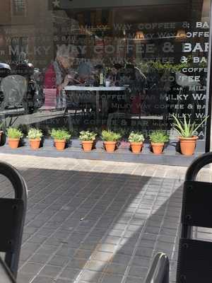 Milky Way Coffee & Bar
