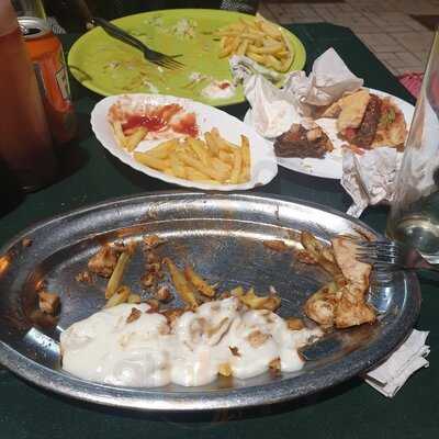 Burguer Los Tilos - Photo 7