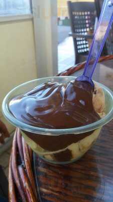 Milano Cafe Y Helado Gelateria