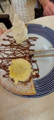 Milano Cafe Y Helado Gelateria