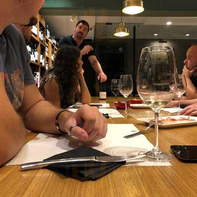 Matos Bar De Vins & Enoteca