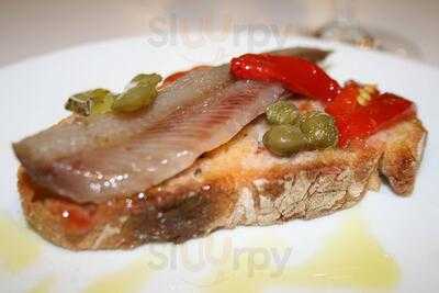 Matos Bar De Vins & Enoteca