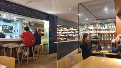 Matos Bar De Vins & Enoteca