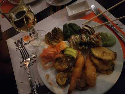 Restaurante Japones Wok Arc De Triomf
