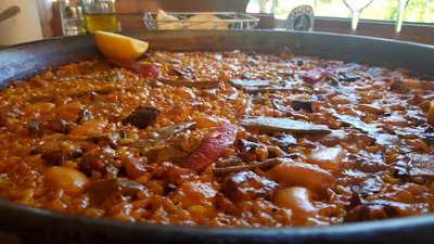 Mehak Of India Restaurant And Pizzeria