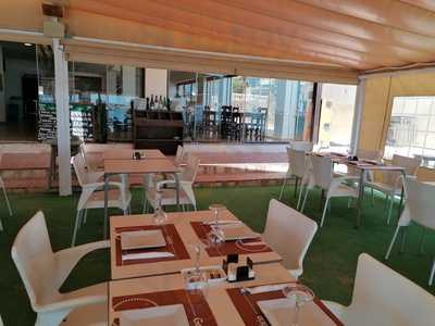 O’connors By The Sea Irish Pub