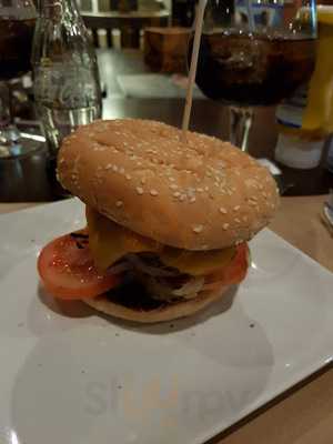 O’connors By The Sea Irish Pub