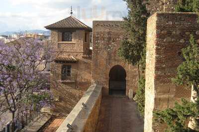 El Mirador De La Alcazaba