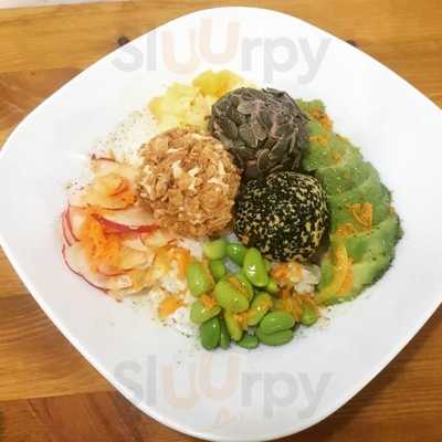 Terracotta Ceramics, Coffee & Bar