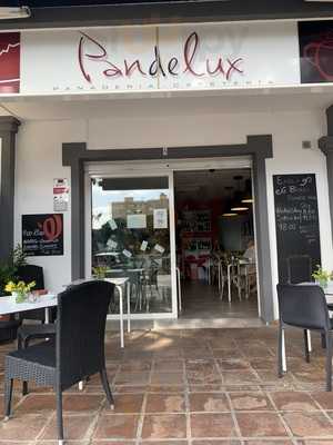 Pan De Lux