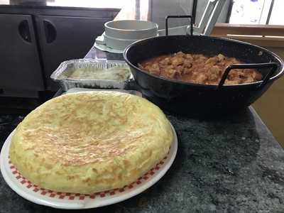 Asador De Pollos Edelweiss