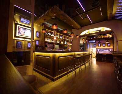 La Xampanyeria De Tuset