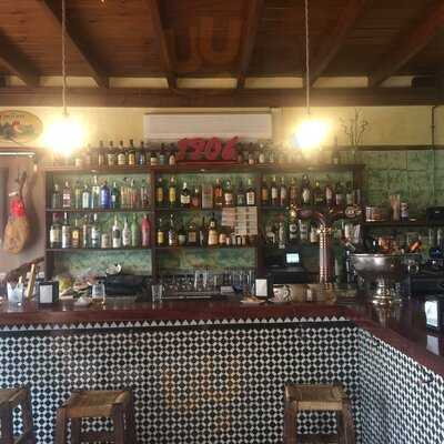 Taperia Cerveceria Amarela