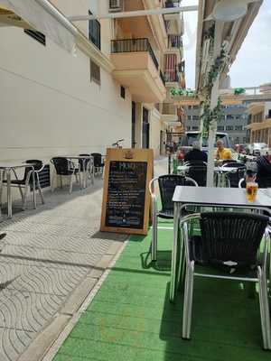 Taperia Cerveceria Amarela