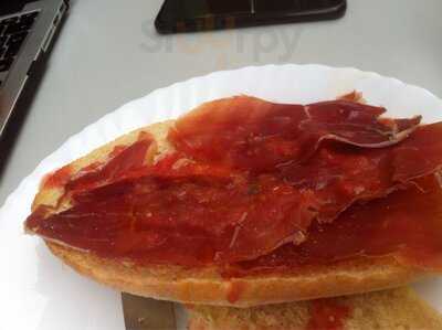 Cafeteria & Churreria Arunda