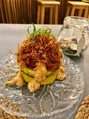 La Cevichería Barra Peruana