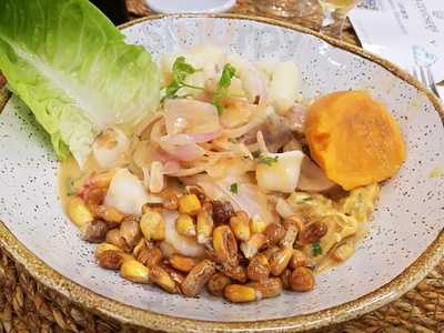 La Cevichería Barra Peruana