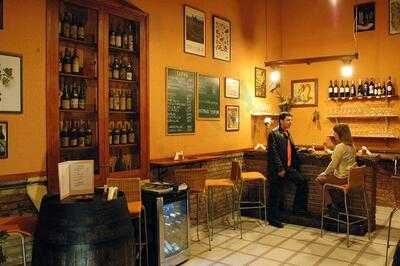 La Bodega Mediterranea