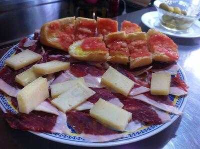 Cafe Bar La Casa De Los Martinez