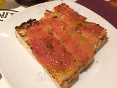 Casajuana Bar Restaurant