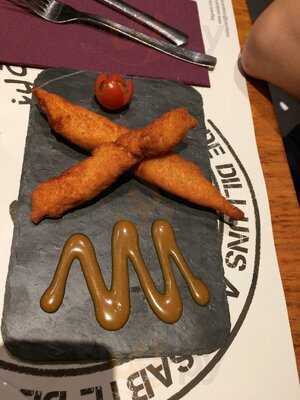 Casajuana Bar Restaurant