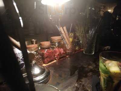 El Ciclista Cocktail Bar