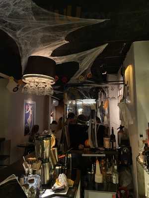 El Ciclista Cocktail Bar