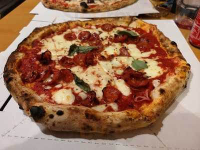 Pizza Del Sortidor Hostafranc