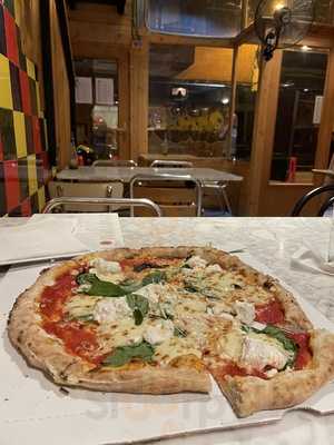 Pizza Del Sortidor Hostafranc