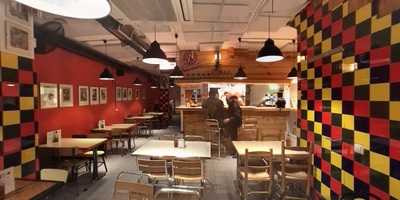 Pizza Del Sortidor Hostafranc