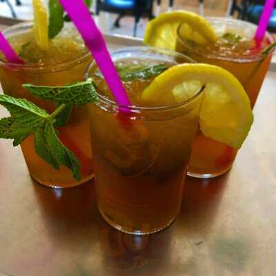 Heladeria Miraflores - Photo 7